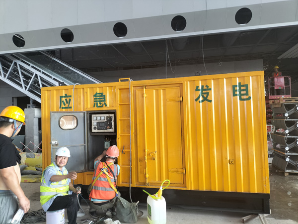 金溪怎样判断空气滤清器是否需要更换？