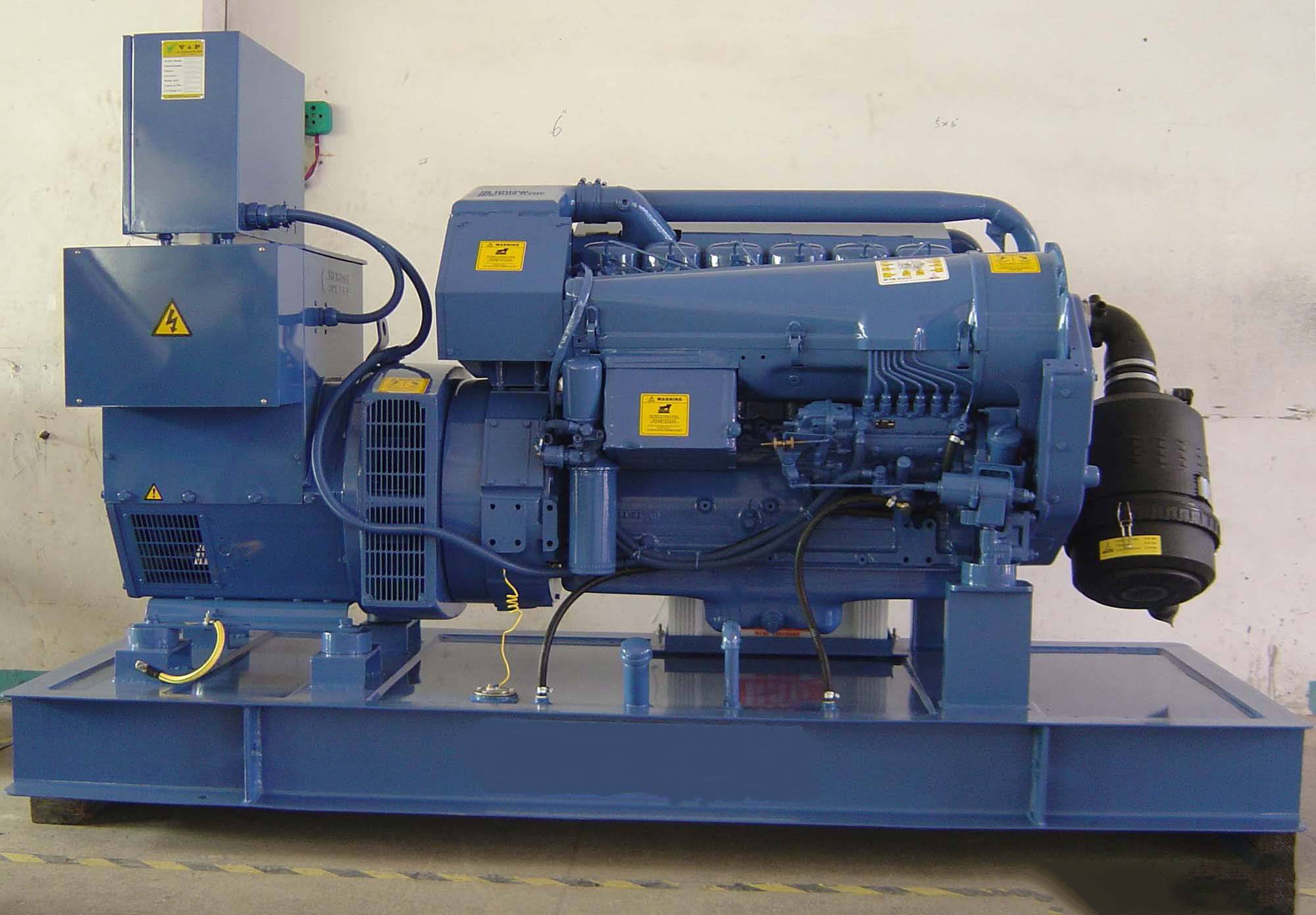 金溪汽油发电机组冬季启动前，电瓶需要做哪些检查和维护？